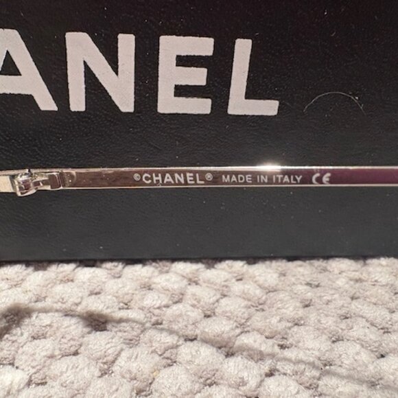 RARE Chanel Vintage Sunglasses Rhinestone CC Logo Rimless Gradient Blue. - Picture 2 of 9